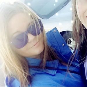 Meet your Posher, Cassie